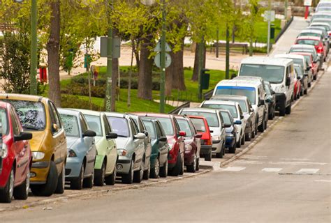 zona blanca en madrid|Cómo y dónde aparcar gratis en Madrid en zona。